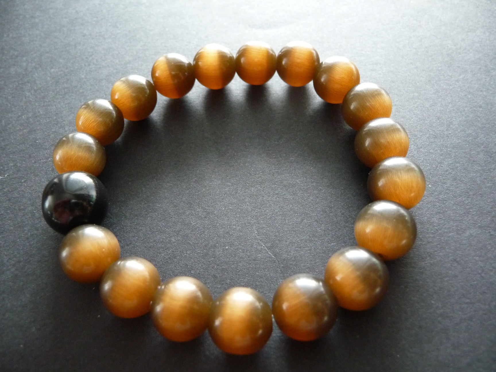 Náramek kočičí oči 